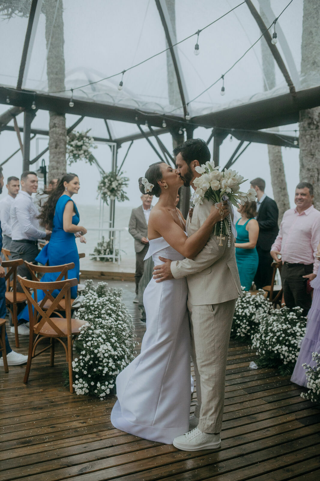 Foto A chuva deixou esse casamento em Florianópolis ainda mais especial! - Imagem 35